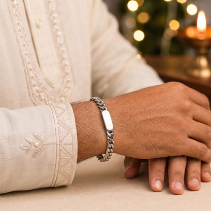 THE MEN THING Steel Bracelets The Perfect Rakhi Gift For Every Brother – ANCHOR TAG - Stainless Steel Bracelet With Timeless Style (8 inch)