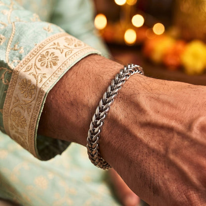 THE MEN THING Steel Bracelets The Perfect Rakhi Gift For Every Brother – CHROME RIDER - Stainless Steel Bracelet With Timeless Style (8 inch)