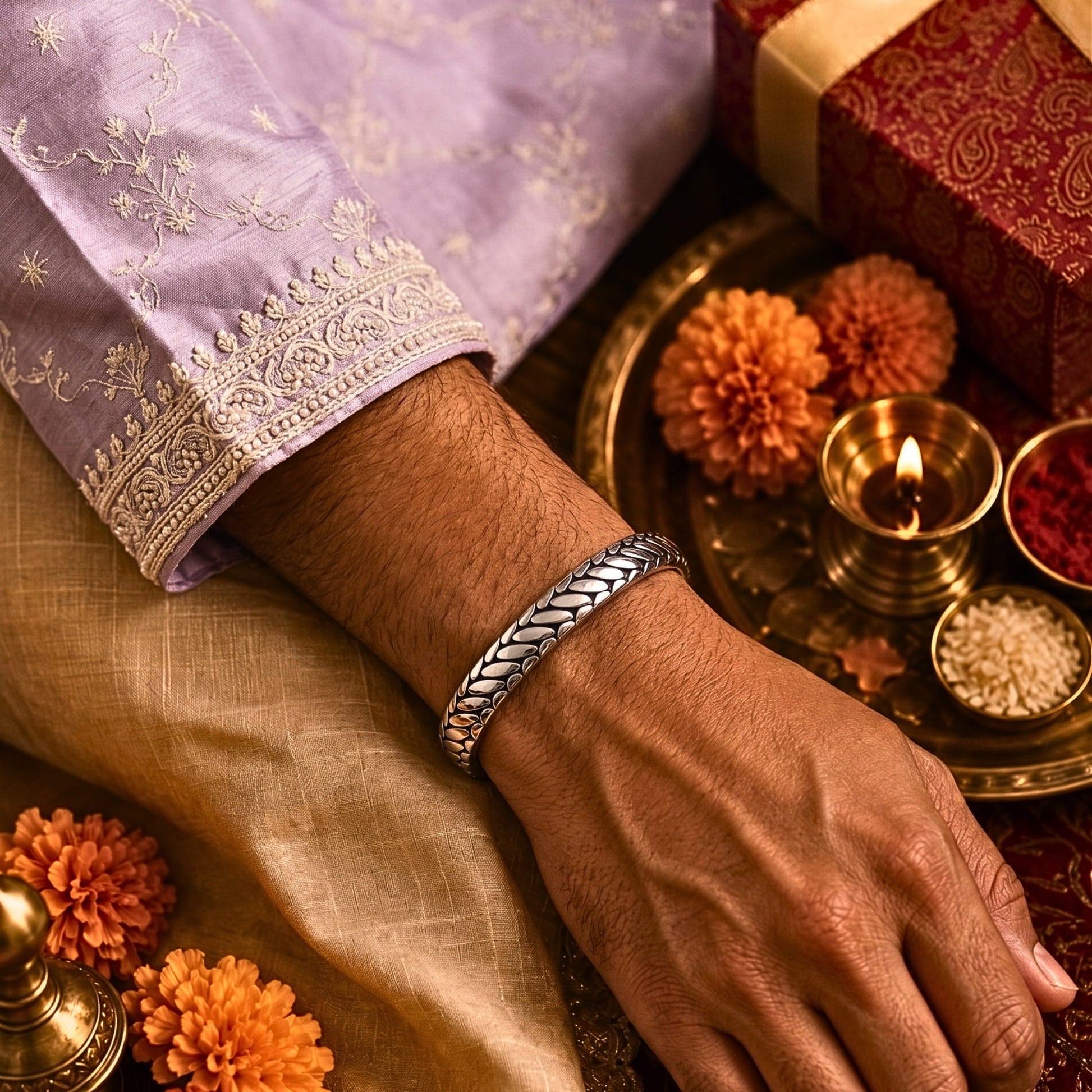 THE MEN THING Steel Bracelets The Perfect Rakhi Gift For Every Brother – IRON HYDRA - Premium Stainless Steel Open Bangle Bracelets With Timeless Style (Adjustable)