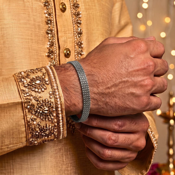 The Perfect Rakhi Gift For Every Brother – ROAD TREAD - Stainless Steel Bracelet With Timeless Style (8 inch)
