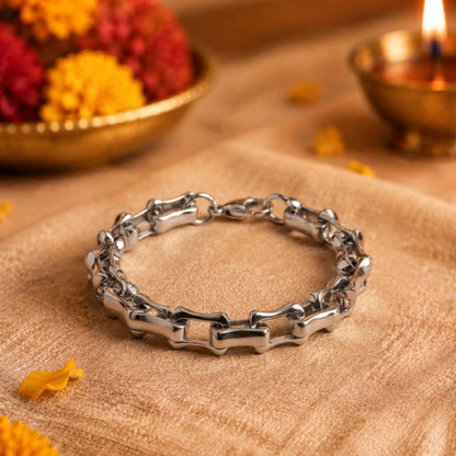 THE MEN THING Steel Bracelets The Perfect Rakhi Gift For Every Brother – ROADLINK SILVER  - Stainless Steel Bracelet With Timeless Style (8 inch)