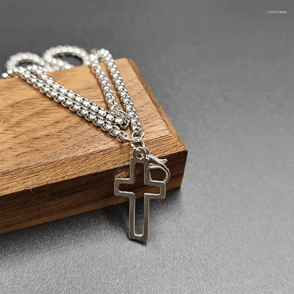 वेक्टरो नेक्सस - शुद्ध स्टेनलेस स्टील डबल चेन क्रॉस खोखले ब्रेसलेट 8 इंच लॉबस्टर क्लॉ बकल के साथ पुरुषों और लड़कों के लिए।