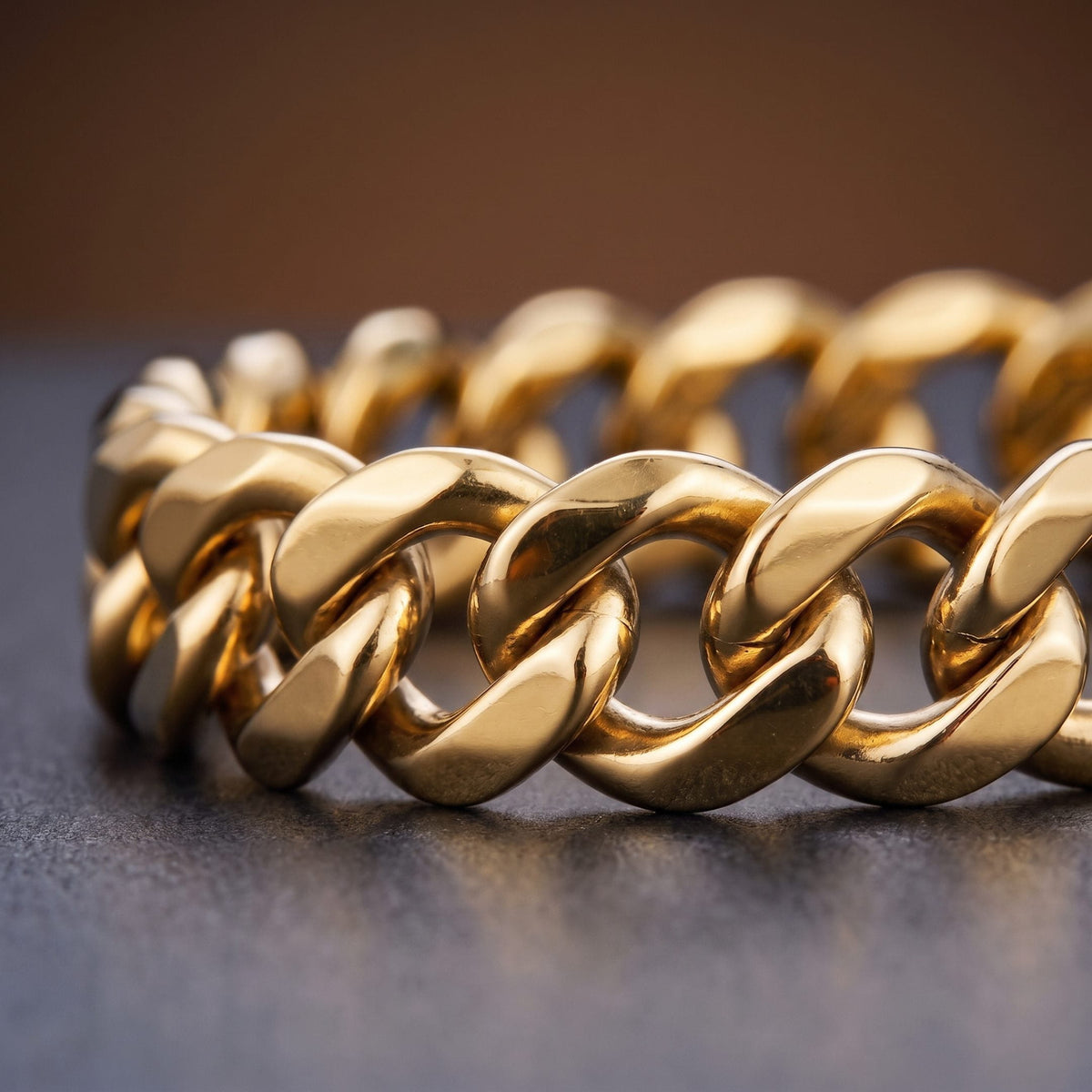THE MEN THING Steel Bracelets VELOC CURB - GOLDEN - 8mm Titanium Steel Bracelet with Lobster Clasp for Men & Boy 9 inch