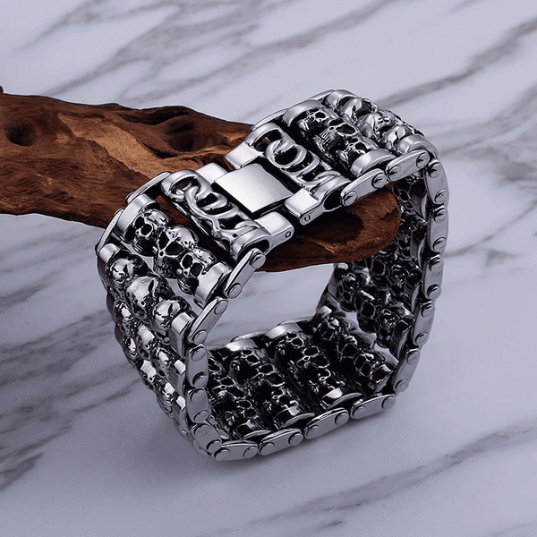 WIDE SKULL - 32mm Pure Titanium Steel Bracelet, Heavy Biker Bracelet for Men & Boy (8inch)