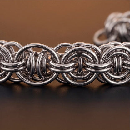 THE MEN THING Steel Bracelets WOLF BRAID SILVER - 8 inch Stainless Steel Bracelet with Lobster Claw for Men & Boys