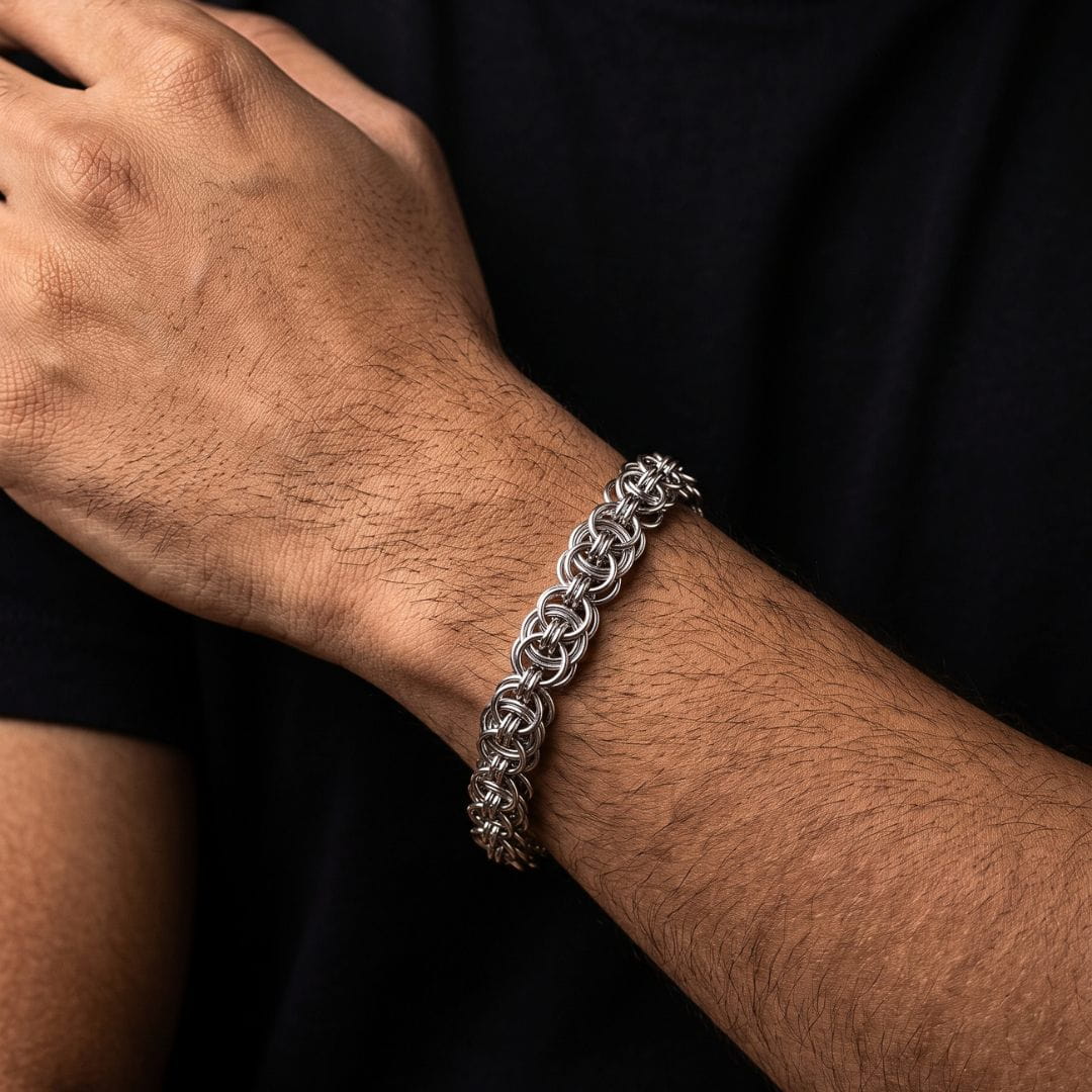 THE MEN THING Steel Bracelets WOLF BRAID SILVER - 8 inch Stainless Steel Bracelet with Lobster Claw for Men & Boys