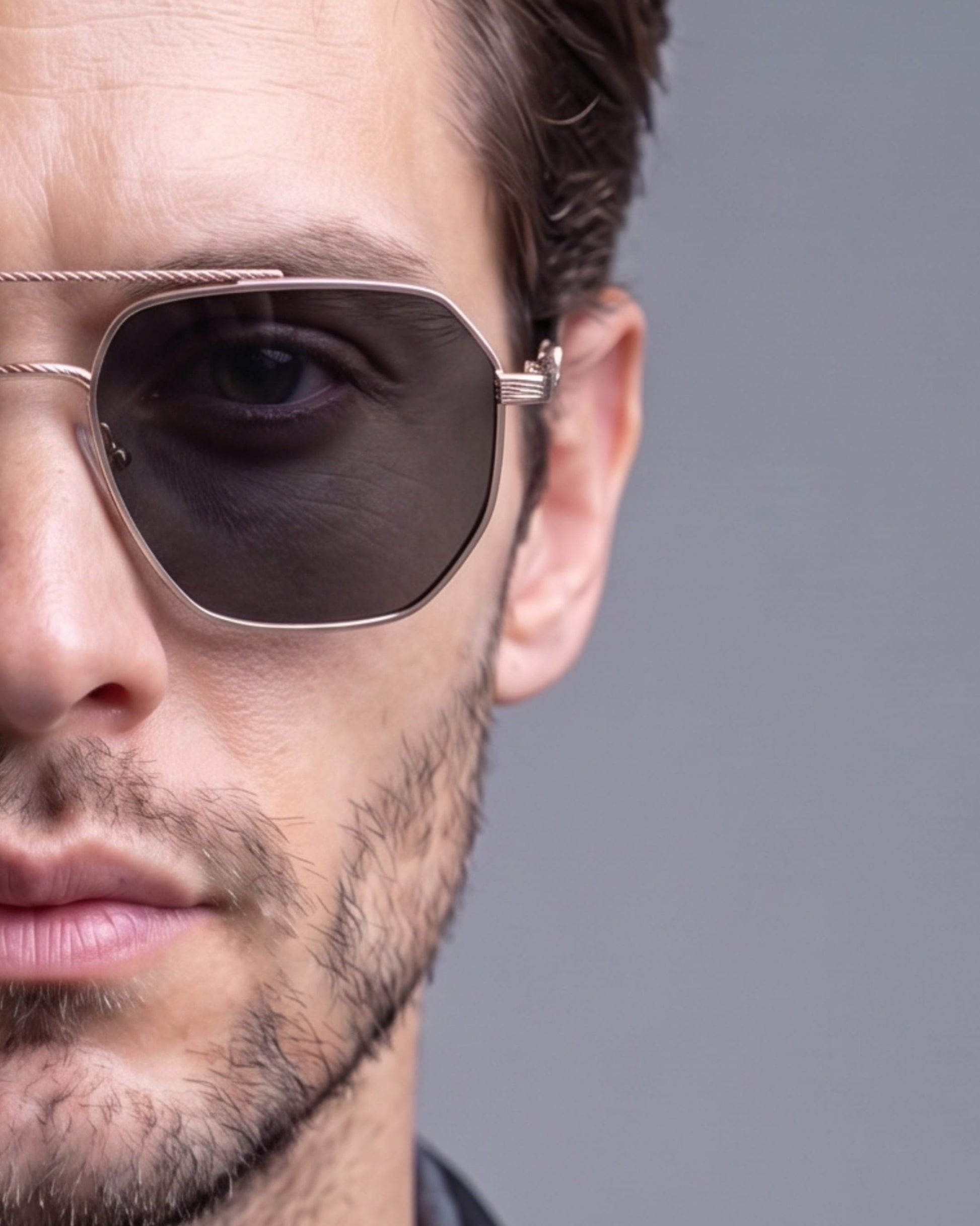 THE MEN THING Sunglasses J3337- SPECTRA NOIR- HD Polarised Sunglasses for Men - UV400 Protection, Stainless Steel Frame - Light Gold Frame with Black Lens