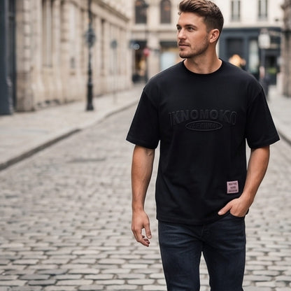 THE MEN THING T-Shirt IVORY EMBOSS Oversized T-Shirt - Black
