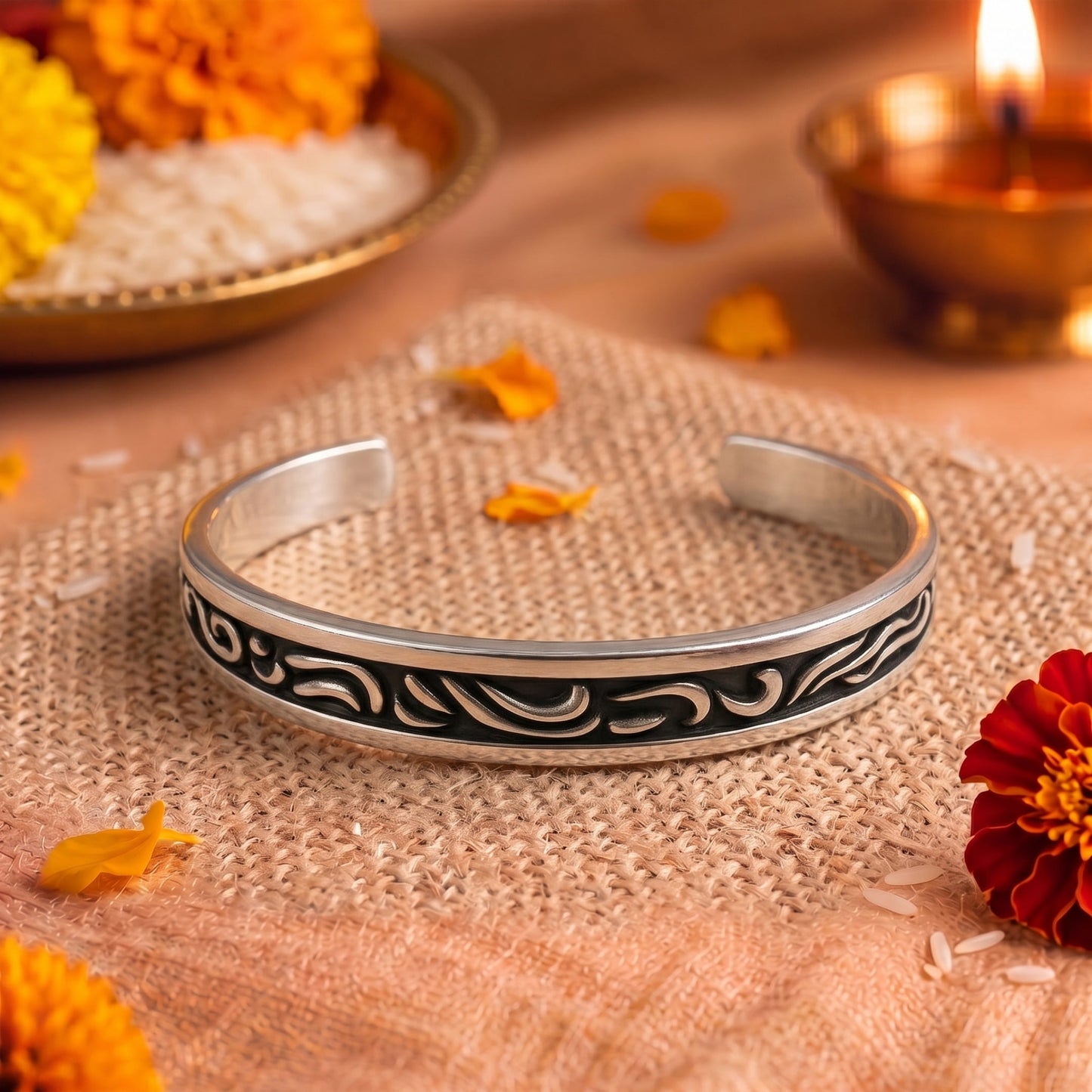 THE MEN THING The Perfect Rakhi Gift For Every Brother – ARCANE - Premium Genuine Stainless Steel Bracelet With Timeless Style (Adjustable)