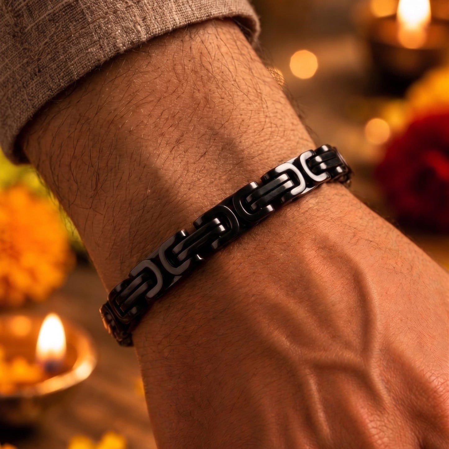 THE MEN THING The Perfect Rakhi Gift For Every Brother – BLACK GOTHIC CHAIN BRACELET - Premium Genuine Titanium Steel Bracelet With Timeless Style (8 Inch)