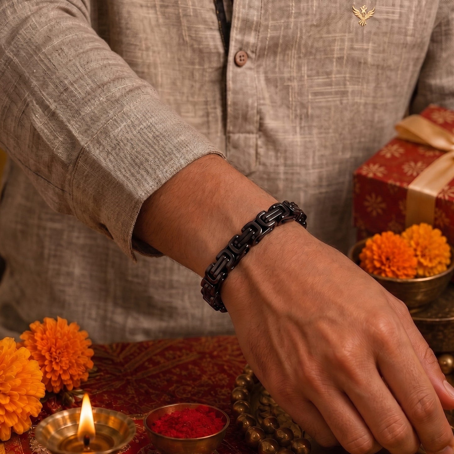 THE MEN THING The Perfect Rakhi Gift For Every Brother – BLACK GOTHIC CHAIN BRACELET - Premium Genuine Titanium Steel Bracelet With Timeless Style (8 Inch)