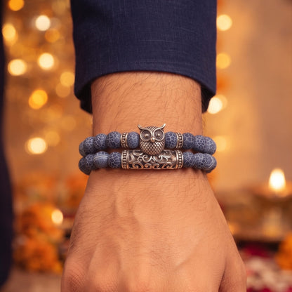 THE MEN THING The Perfect Rakhi Gift For Every Brother – BLUE ONYX OWL Premium Beads Stretch Bracelet With Timeless Style (8 Inch)