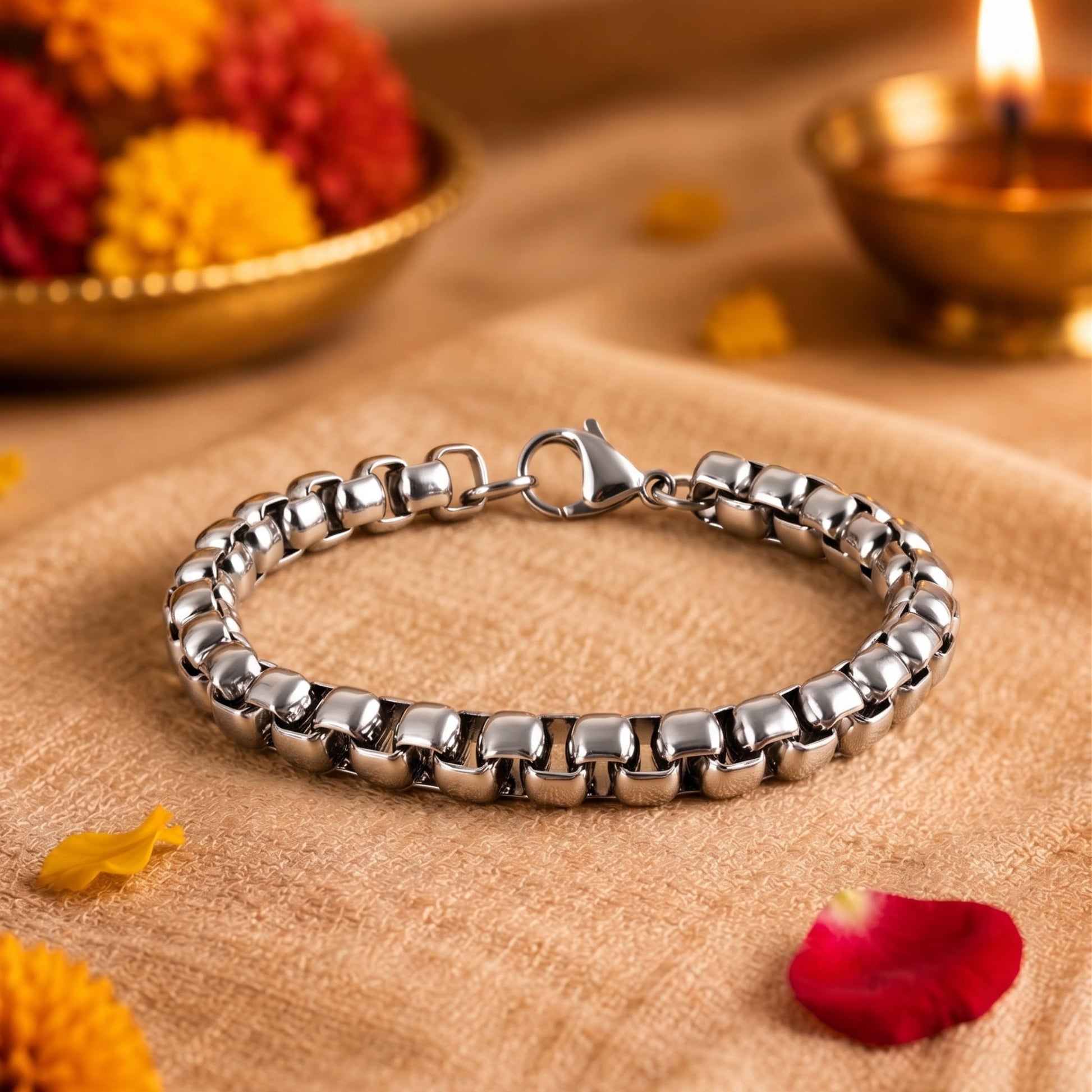 THE MEN THING The Perfect Rakhi Gift For Every Brother – CURVELET - Premium Genuine Titanium Steel Bracelet With Timeless Style (8 Inch)
