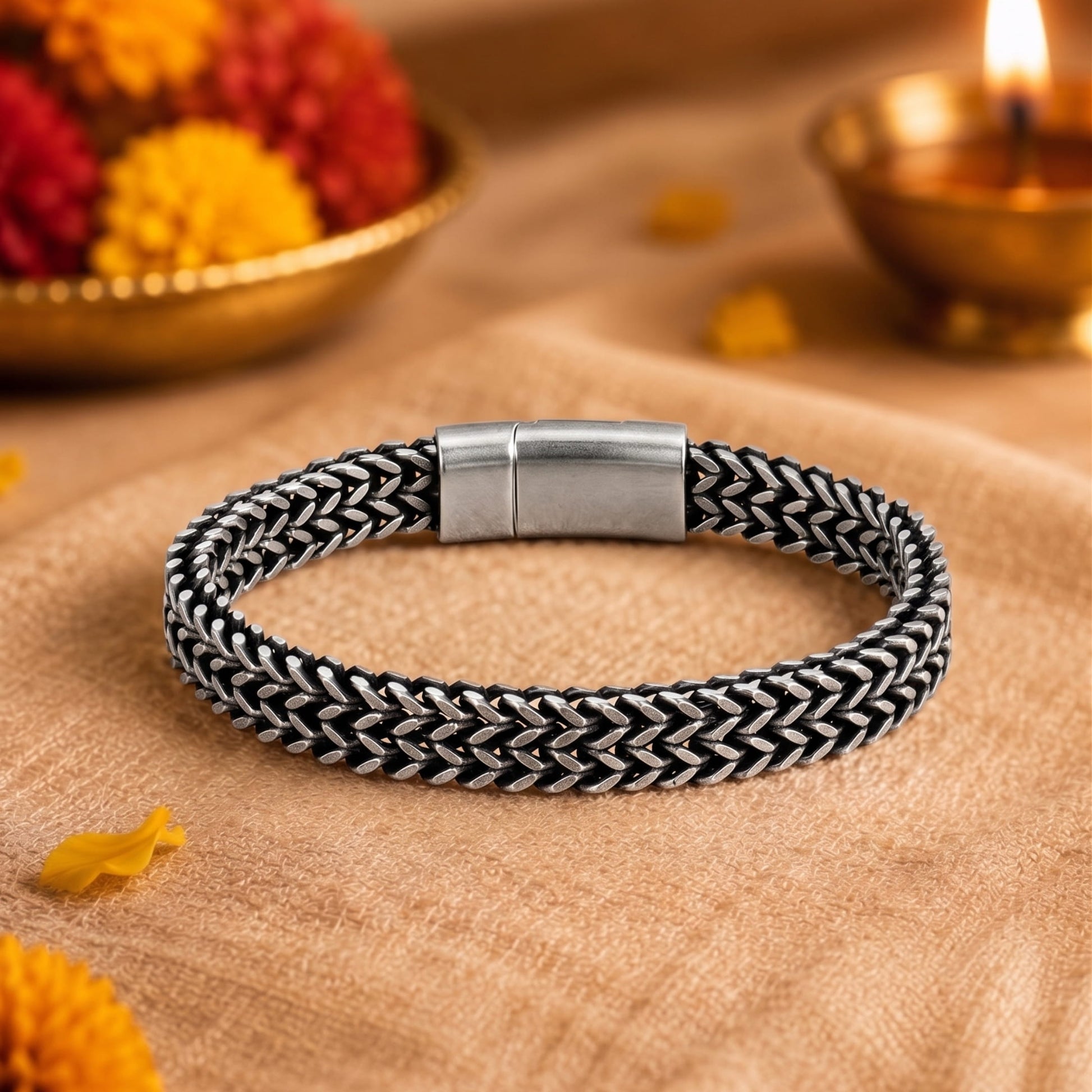 THE MEN THING The Perfect Rakhi Gift For Every Brother – DOUBLE FRANCO LINK Premium Titanium Steel Bracelet With Timeless Style (8 Inch)
