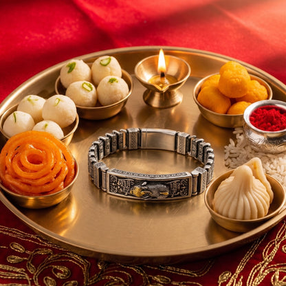 THE MEN THING The Perfect Rakhi Gift For Every Brother – IMPERIAL DRAGON - Premium Titanium Steel Bracelet With Timeless Style (8.5 Inch)