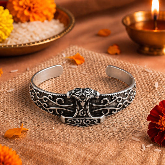 THE MEN THING The Perfect Rakhi Gift For Every Brother – ODIN'S EMBRACE - Premium Genuine Stainless Steel Bracelet With Timeless Style (Adjustable)