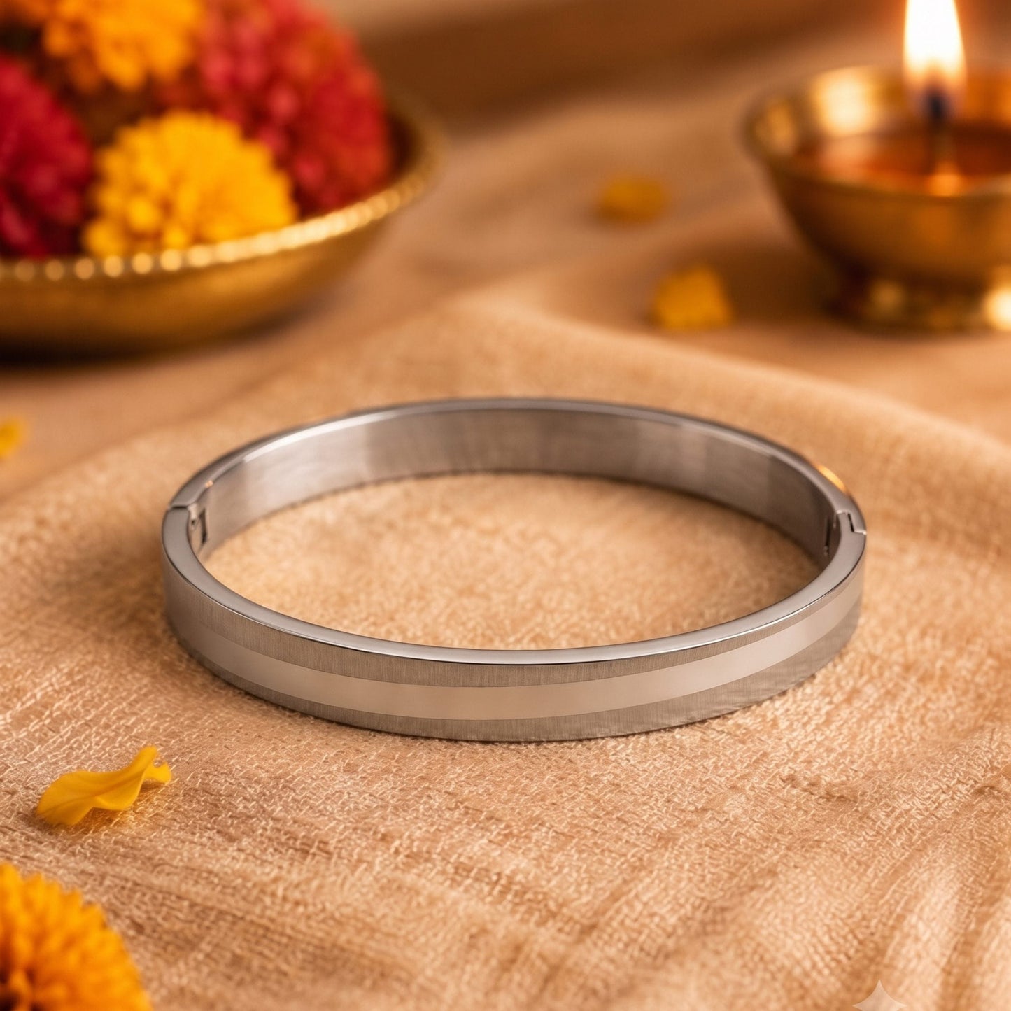 THE MEN THING The Perfect Rakhi Gift For Every Brother – SILVER TRACK - Premium Stainless Steel Bracelet With Timeless Style (8 Inch)