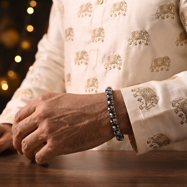 The Perfect Rakhi Gift For Every Brother – SKULLIX - Premium Genuine Titanium Steel Bracelet With Timeless Style (8 Inch)