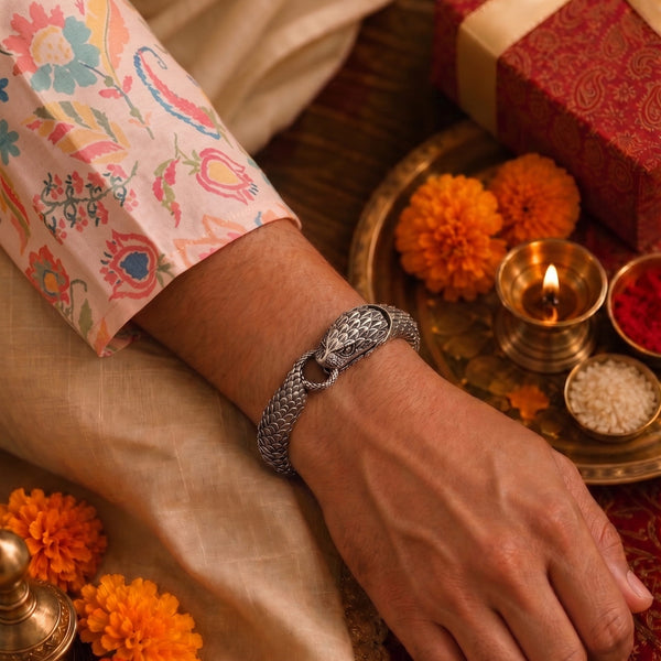 The Perfect Rakhi Gift For Every Brother – SNAKE BITE - Premium Genuine Titanium Steel Bracelet With Timeless Style (8 Inch)