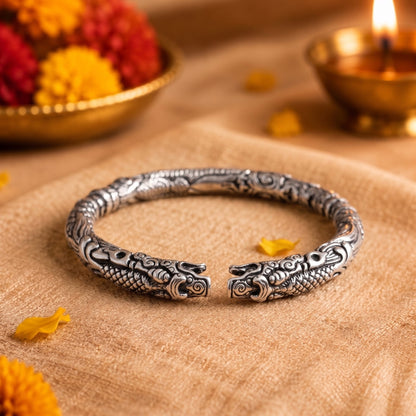 THE MEN THING The Perfect Rakhi Gift For Every Brother – TWO HEADED DRAGON - Premium Genuine Alloy Bracelet With Timeless Style (Adjustable)