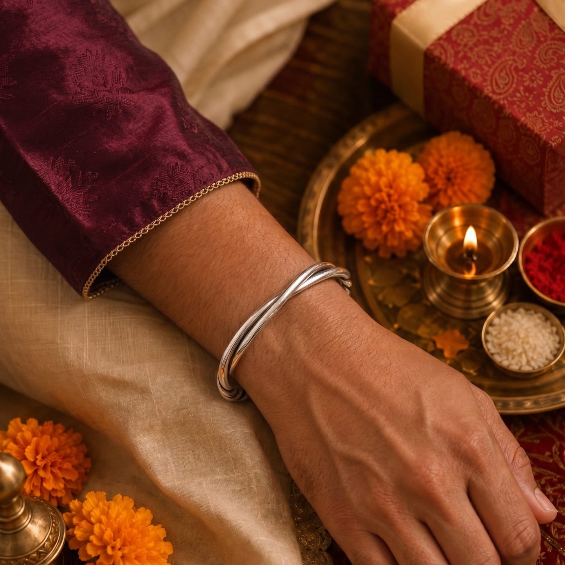 THE MEN THING The Perfect Rakhi Gift For Every Brother – VERVE TWISTED Premium Alloy Bracelet With Timeless Style (8 Inch)