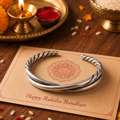 THE MEN THING The Perfect Rakhi Gift For Every Brother – VERVE TWISTED Premium Alloy Bracelet With Timeless Style (8 Inch)
